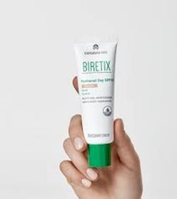 Biretix Hydramat Day SPF 30 Color