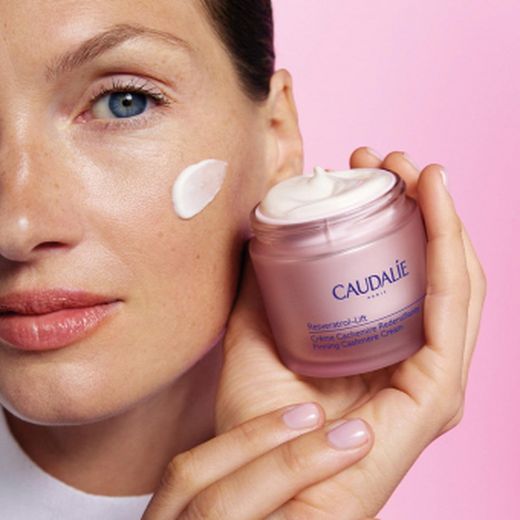 Caudalie Redensifying Cashmere Cream Resveratrol-lift corrige rugas, firma e redensifica a pele 50 mL