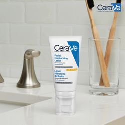 CeraVe Loción Hidratante De Rostro SPF25 envase de 52 mL