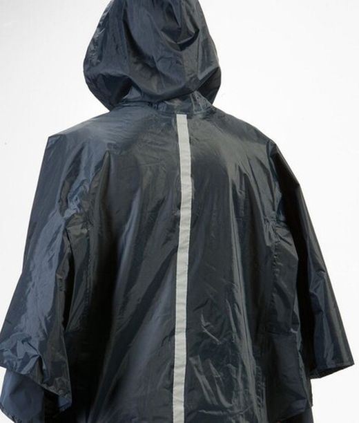 Poncho impermeável simples Emo