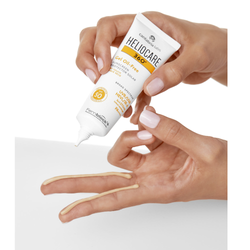 Pack Heliocare 360 ​​Gel Oil-Free SPF50+ 50ml + Endocare Radiance C Oil-free butllofes