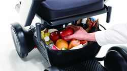 Cadeira de rodas elétrica dobrável modelo C2