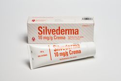 (DESPUBLICAT!!!) Silvederma 10 mg/g crema para el tratamiento y prevención de infecciones en quemaduras de segundo y tercer grado